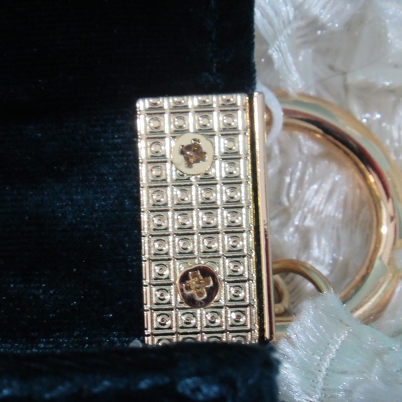 Urban Expressions 'Acadia' Teal Velvet Crossbody - Picture 4 of 6